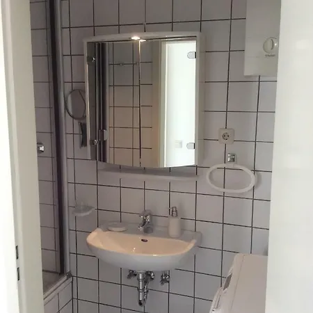 Messewohnung Duesseldorf-nord アパート デュッセルドルフ
